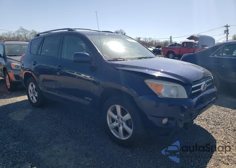 2006 Toyota Rav4 Limited z USA, uszkodzony, nr VIN JTMBD31V166014682